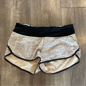 Lululemon 2.5” Speed ups
